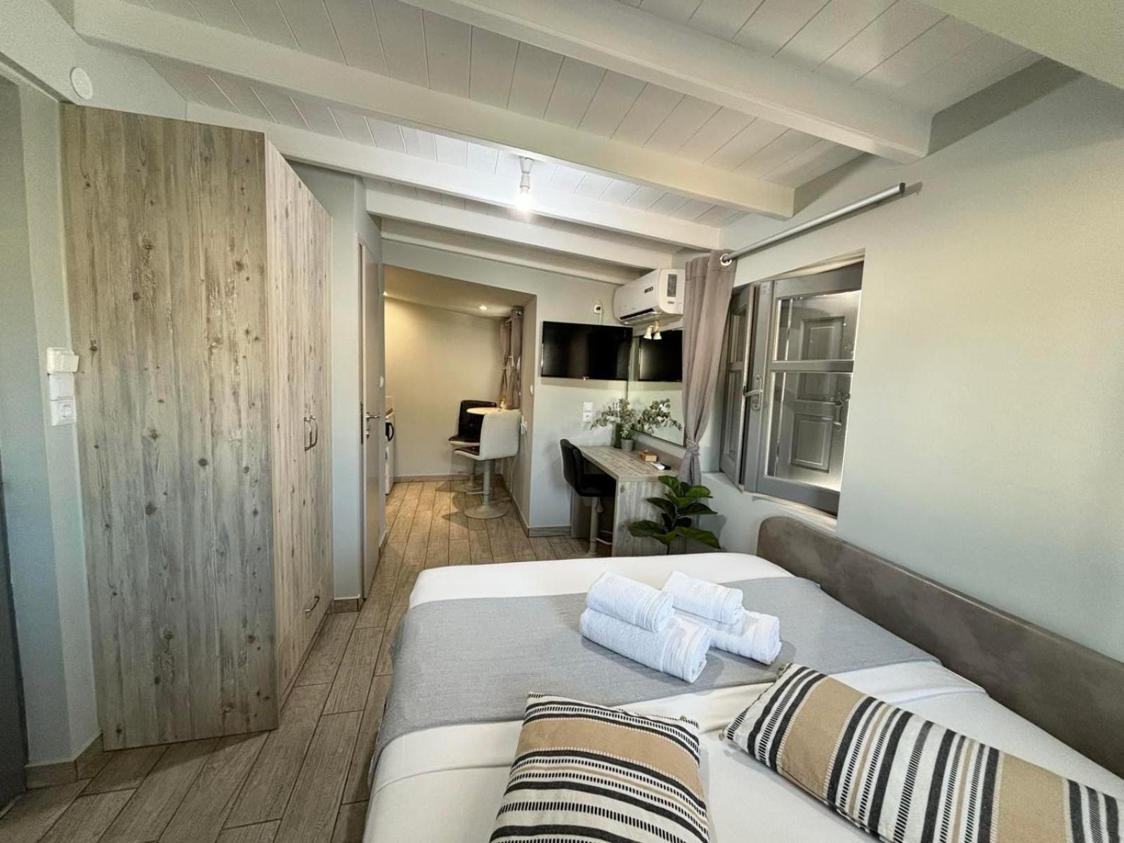 Green Suite Skiathos Екстер'єр фото