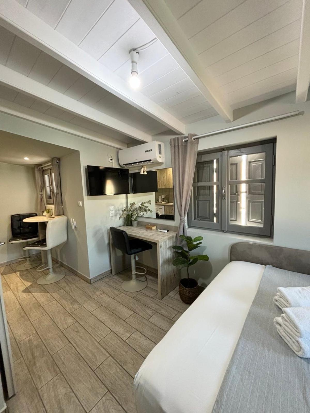Green Suite Skiathos Екстер'єр фото